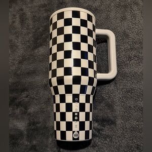 SOLD - HydroJug 40oz Traveler - Aubrie Checkers